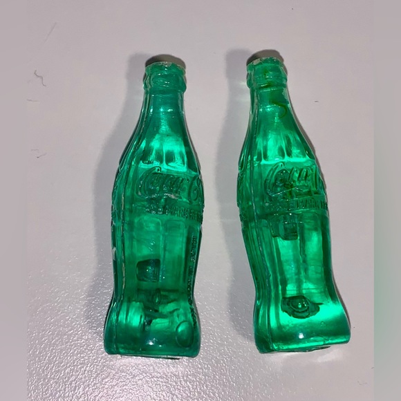 18 piece Vintage Barbie Accessories, Kitchen - Picture 3 of 4